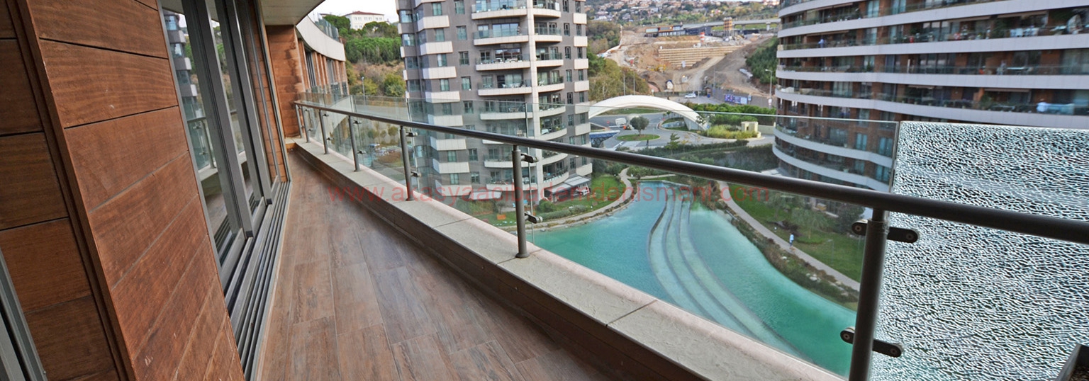 Akasya Acıbadem Göl Etabı Yatay 3+1 166m² Balkonlu Satılık Daire